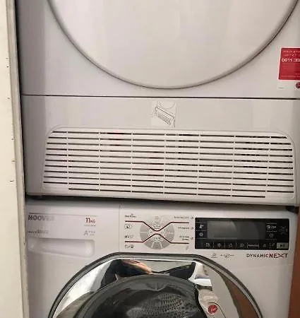 Designer With Parking & Terrace Berlín