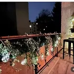Designer With Parking & Terrace Apartament
